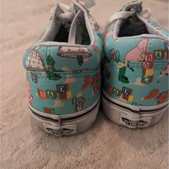 Vans Women's Shoes with Cartoon Print - Blue and White - Picture 4 of 5